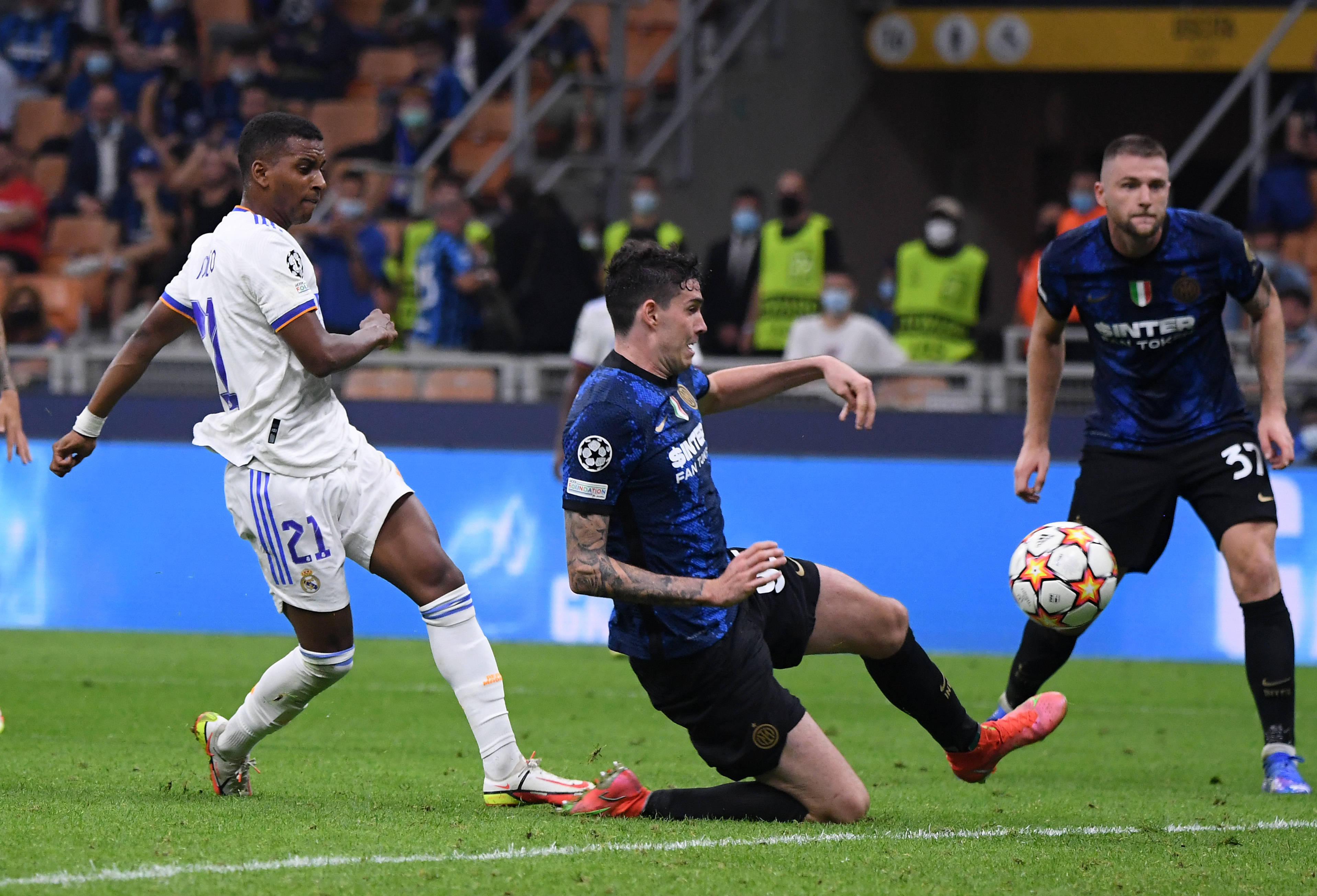 吊着分差 吊着分差